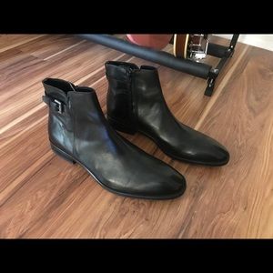 Kenneth Cole Gather N Place Buckle Boots EUC